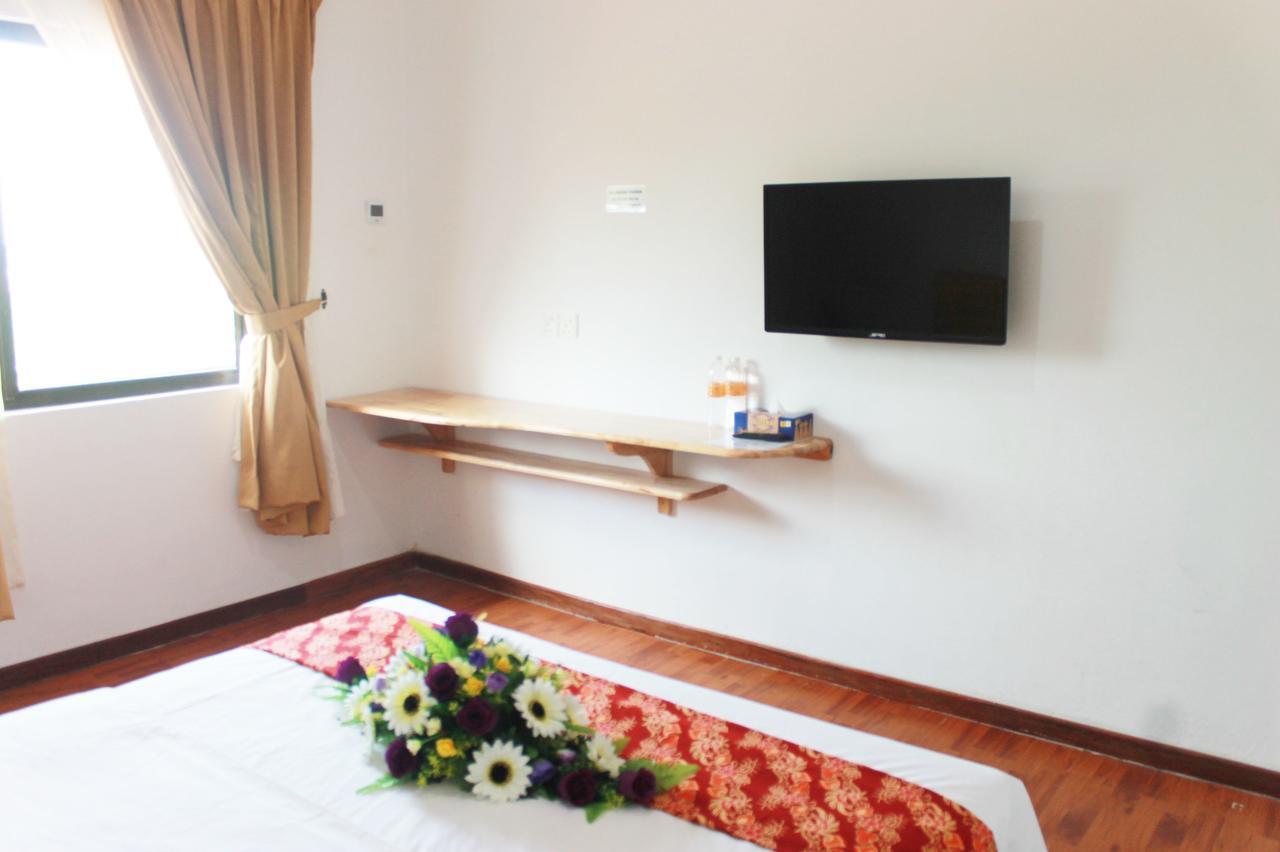 Am Transit Inn, Kuala Terengganu Exterior photo